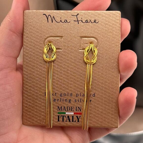 Mia Fiore 14K Gold-Plated Sterling Silver Knot Earrings – Made in Italy - Picture 1 of 5